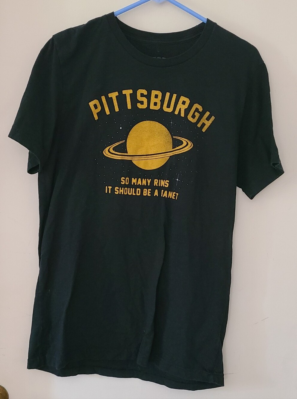 Pittsburgh So Many Rings It Should Be A Planet Steel City T-Shirt Large